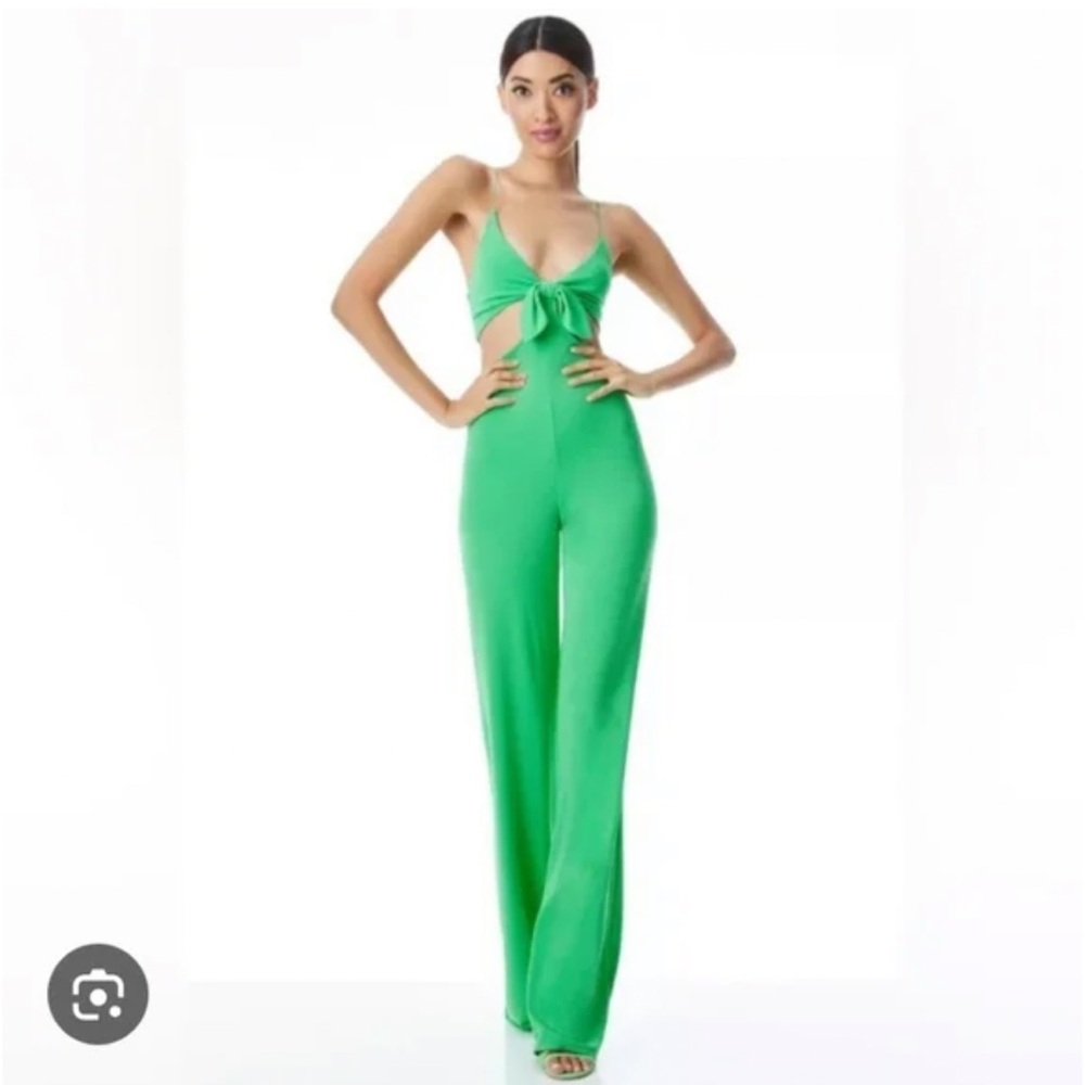 Alice + Olivia Havana Cut Out Jumpsuit in Kelly Green NWT Size 6